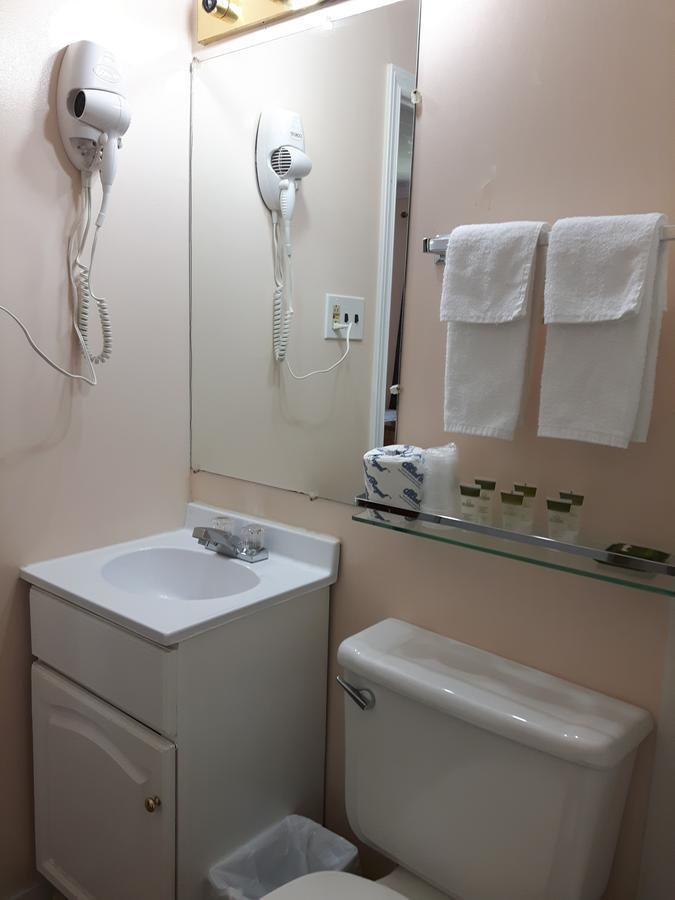 The Maplewood Motel Port Elgin Bagian luar foto